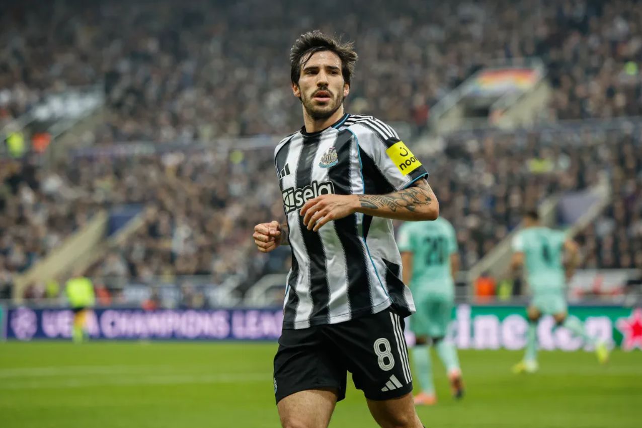 Tonali: Não quero dizer que ficarei 10 anos no Newcastle, mas estou feliz aqui