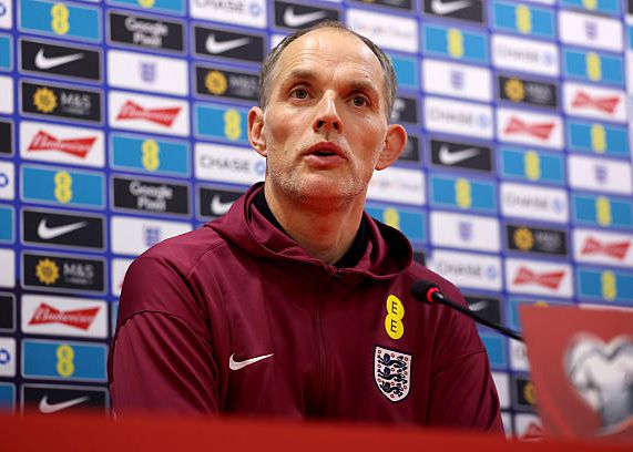 Tuchel: Konsa fica em Londres para inspeção devido a uma distensão na panturrilha, não me importo de Foden jogar no 9º lugar